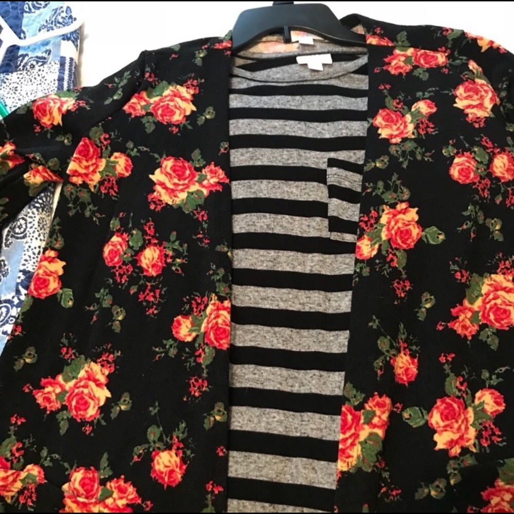 MAJOR UNICORN Lularoe floral Sarah!!!
